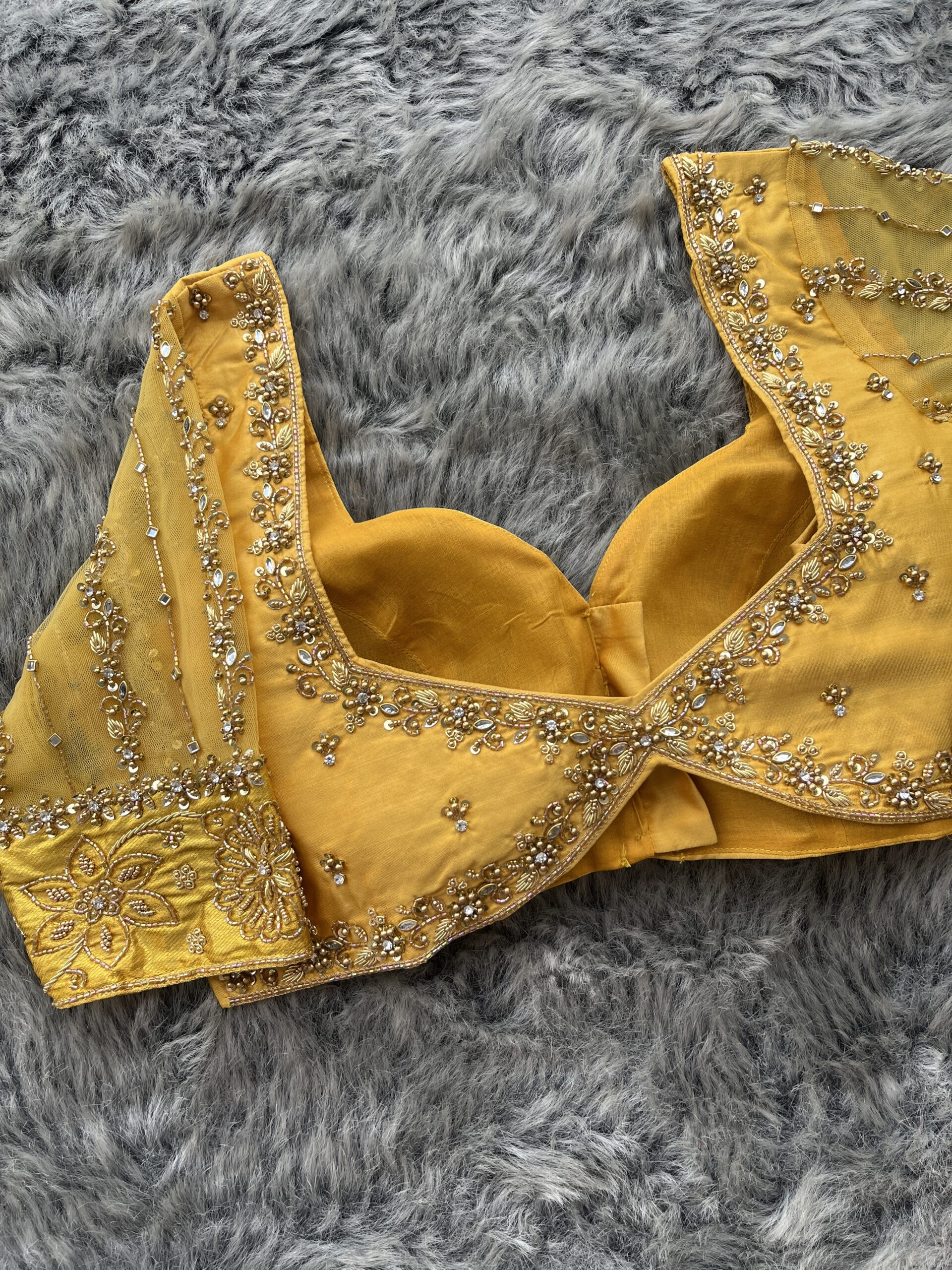 aari work blouse for your haldi